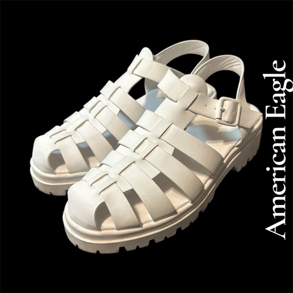 American Eagle White Fisherman Sandals